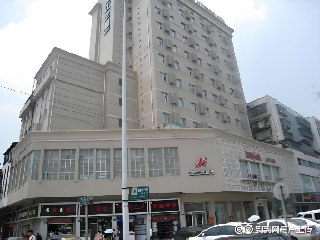 Jinjiang Inn Changsha Wuyi Square Metro Station Ifc Экстерьер фото