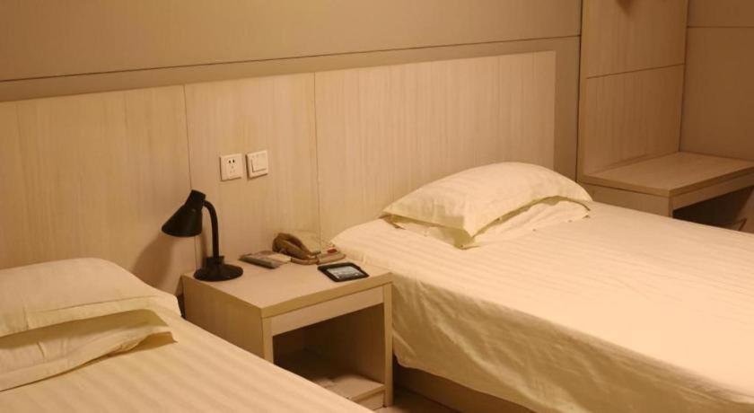 Jinjiang Inn Changsha Wuyi Square Metro Station Ifc Экстерьер фото